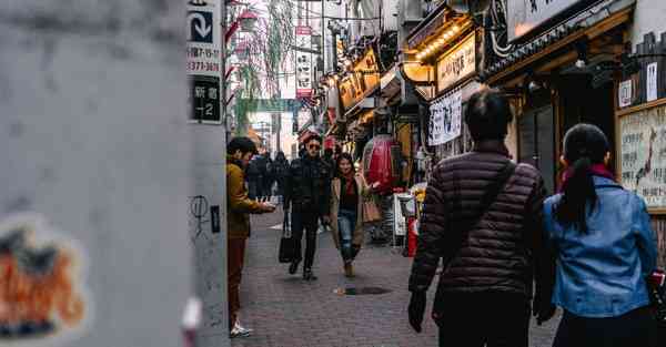 2019年4月17号出生的双胞胎男孩起什么名字比较好，五行属什么